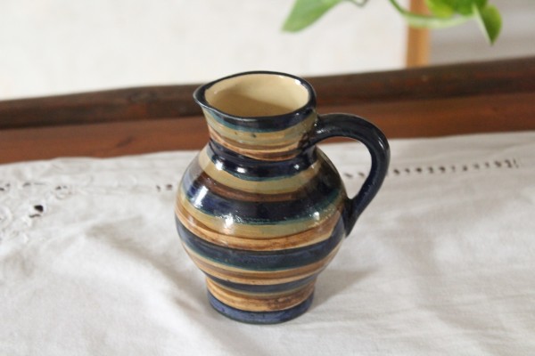 kleiner Krug Kännchen Ringel Kermik getöpfert Handarbeit