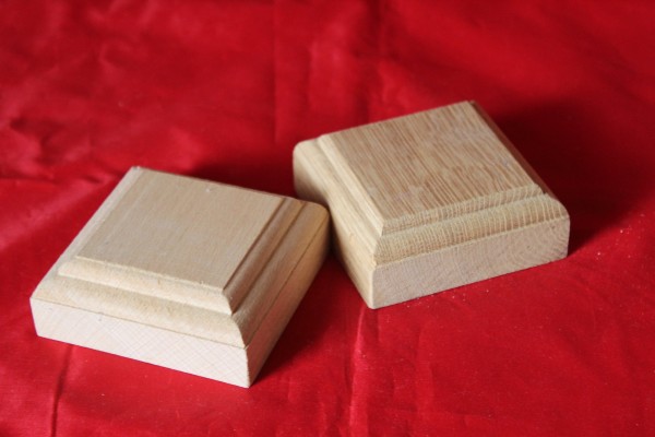 2 kleine Holz Platten zur Weiterverarbeitung Ständer