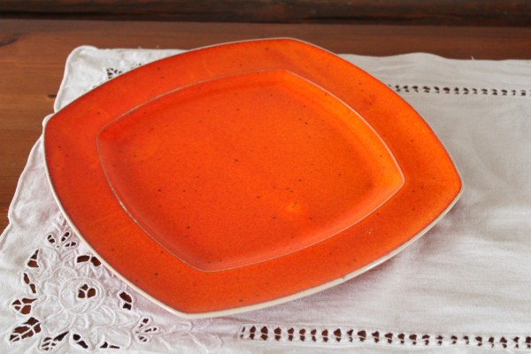 Servierplatte Teller orange Keramik Kuchenteller getöpfert