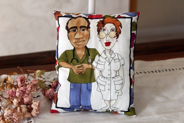 Dekokissen Arzt und Schwester Mitbringsel Geschenk