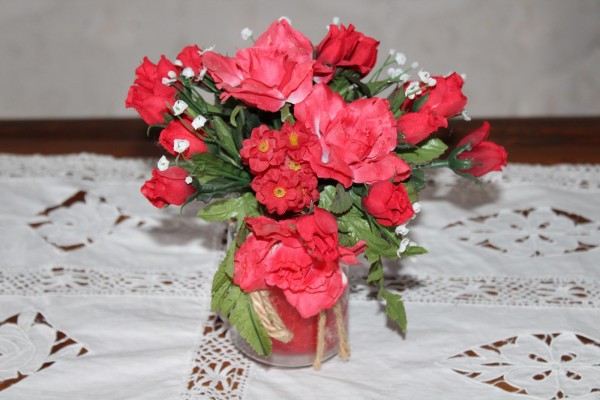 rote Rosen Blumengesteck in Weckglas Handarbeit