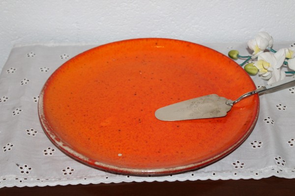 Pizzateller Teller extra groß Kuchenteller orange getöpfert