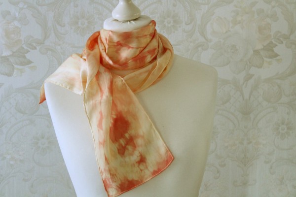 schmaler Schal Satin Seide orange gelb Seidenschal Handarbeit