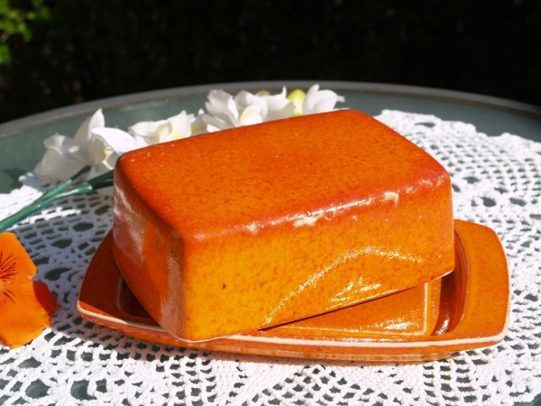 Butterdose orange aus Keramik Töpferware Handarbeit