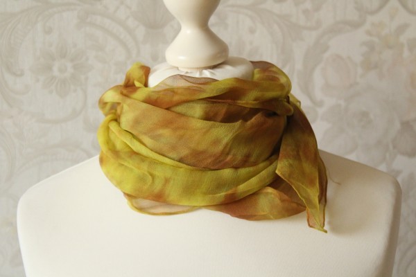 Seidentuch gelb braun gemustert Tuch Chiffon Seide handcoloriert