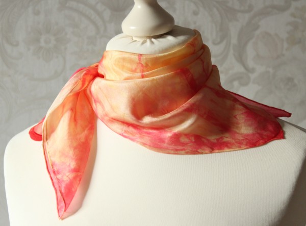 Nickituch orange rot Seidentuch Kindertuch Feenzauber