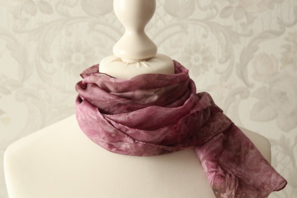 Seidenschal Farbgeflüster weinrot Handarbeit Schal Seide