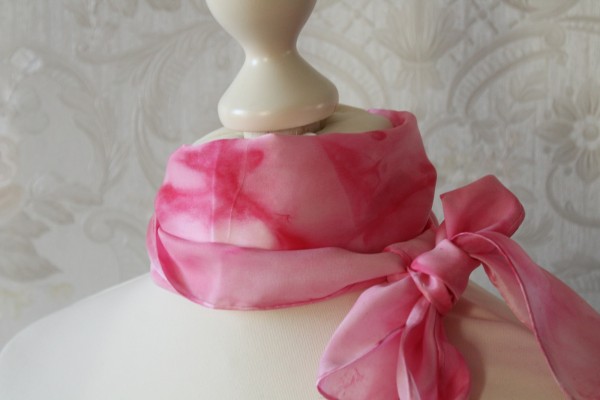 Seidenschal extra schmal rosa gemustert Schal Seide Handarbeit