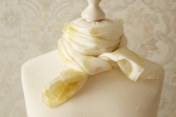 Seidenschal pastell gelb beige Handarbeit Schal Seide