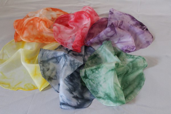 Spieltücher 6 runde Tücher aus Seide Regenbogen Seidentücher