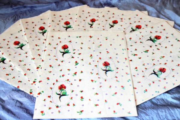 Geschenkpapier Rosen 10 Bogen original DDR