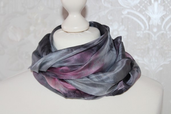 Seidentuch grau rosa Tuch Seide 90 x 90 cm Handarbeit