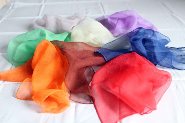 Seidentücher Set Kreativ Mini 8 bunte Spieltücher aus Chiffon Seide