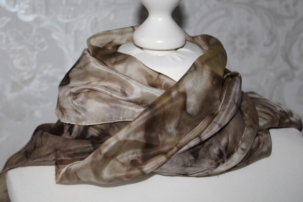 langer Schal aus Seide schwarz braun Seidenschal Handarbeit