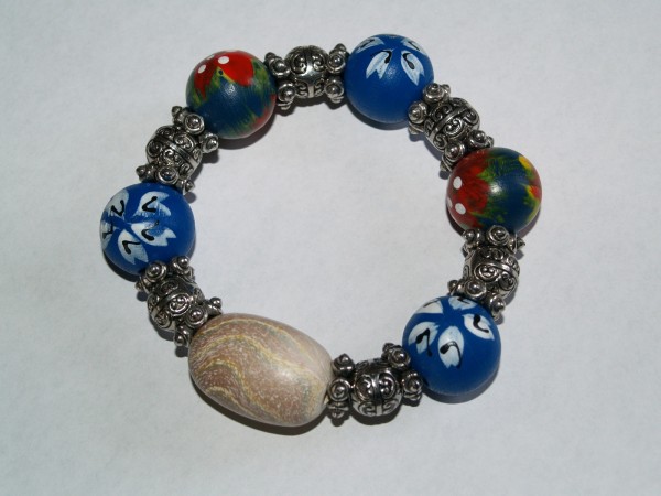 Armband mit großen bunten Holzperlen Vintage